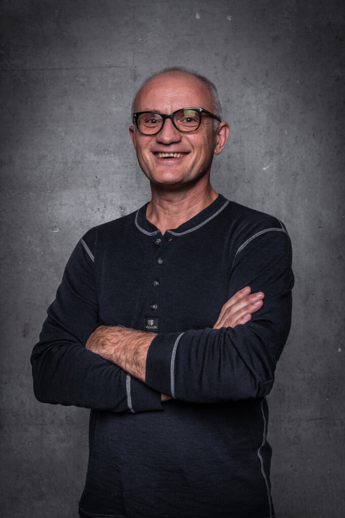 Paweł R.